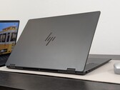 HP OmniBook X Flip 16 robi wiele rzeczy dobrze w porównaniu do swojej bezpośredniej konkurencji (źródło obrazu: Notebookcheck)